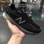 new balance triple black 990v4