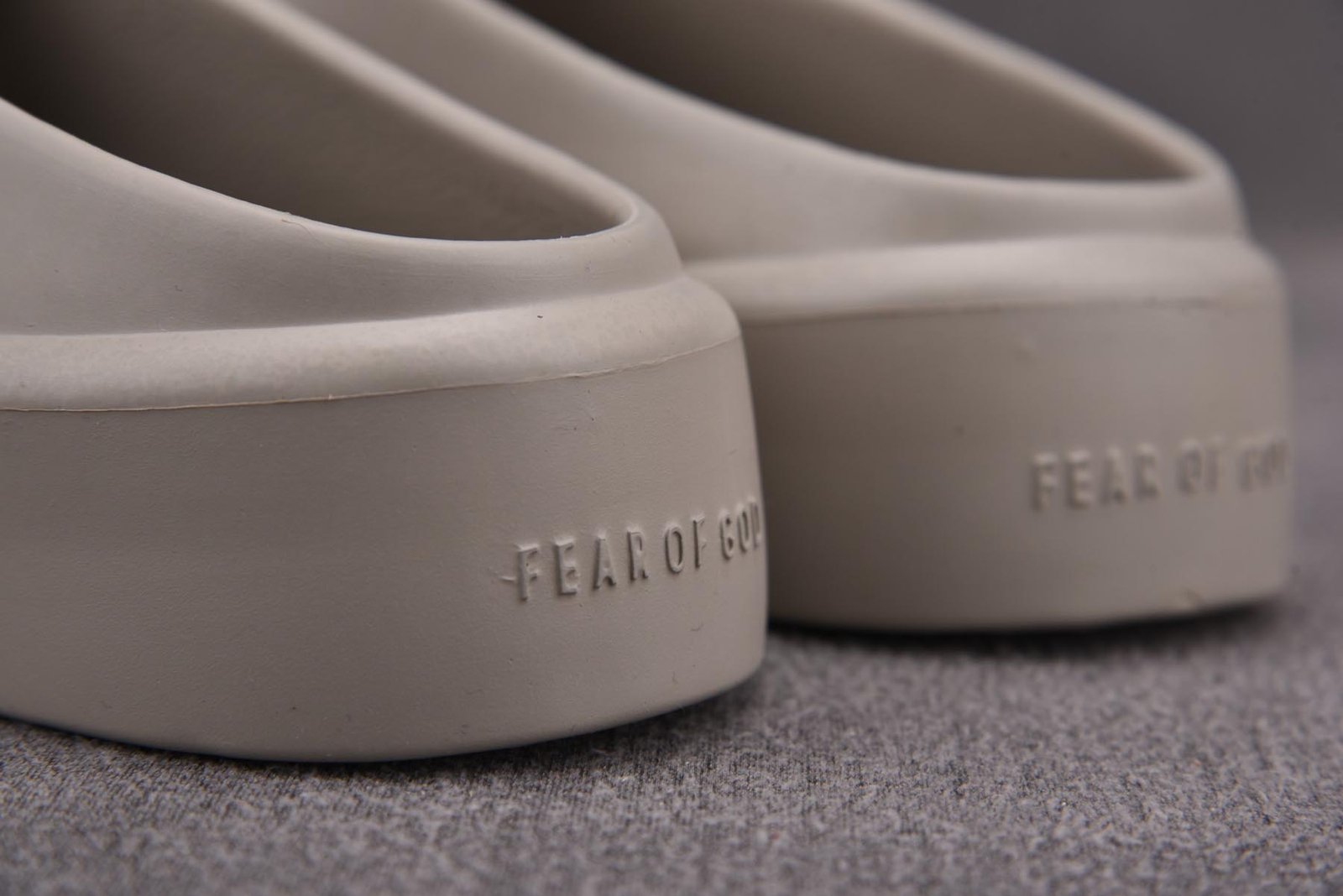 כפכף FOG צבע בטון - Fear Of God California Backless Slip-On 'Concrete' – תמונה 2