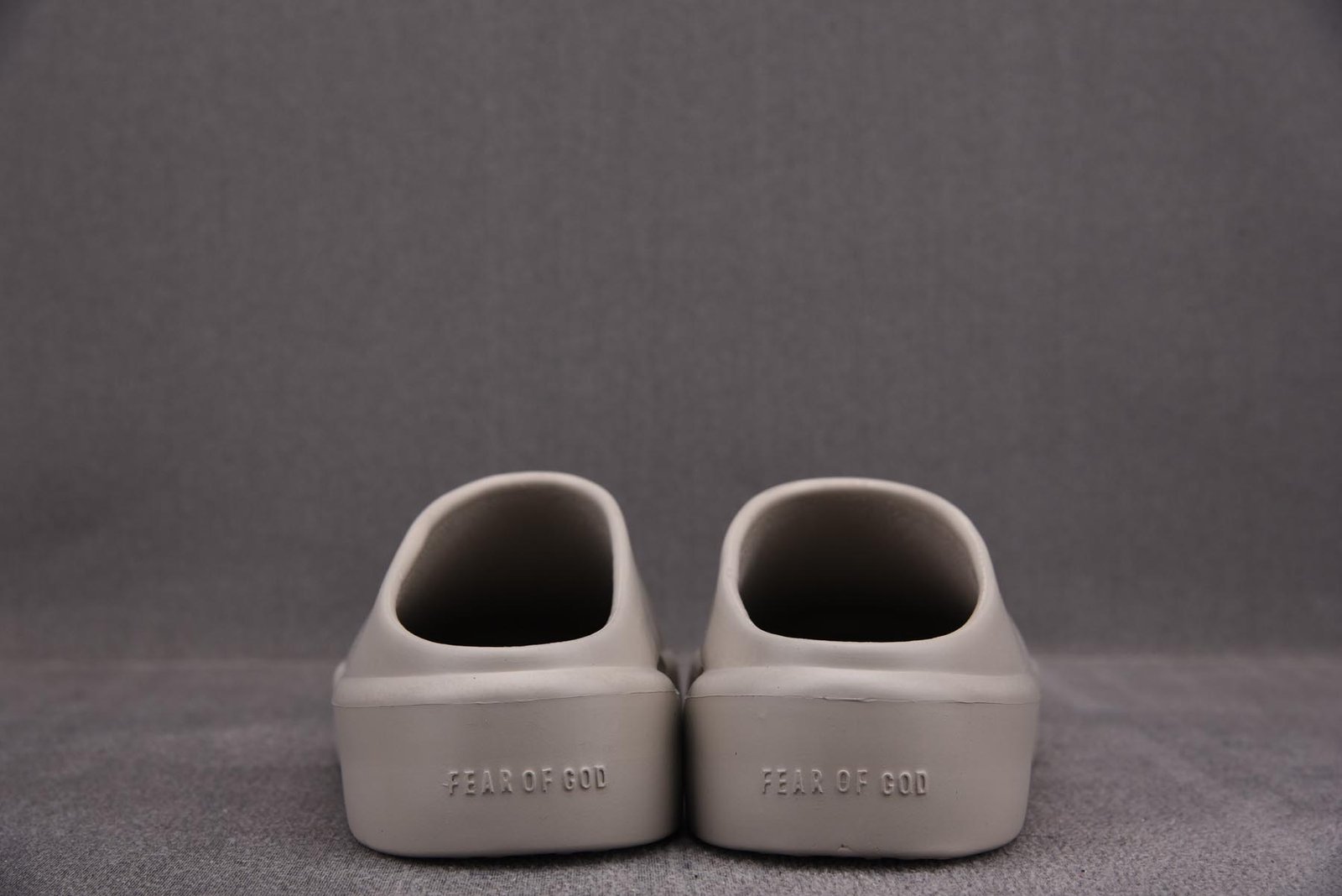 כפכף FOG צבע בטון - Fear Of God California Backless Slip-On 'Concrete' – תמונה 8
