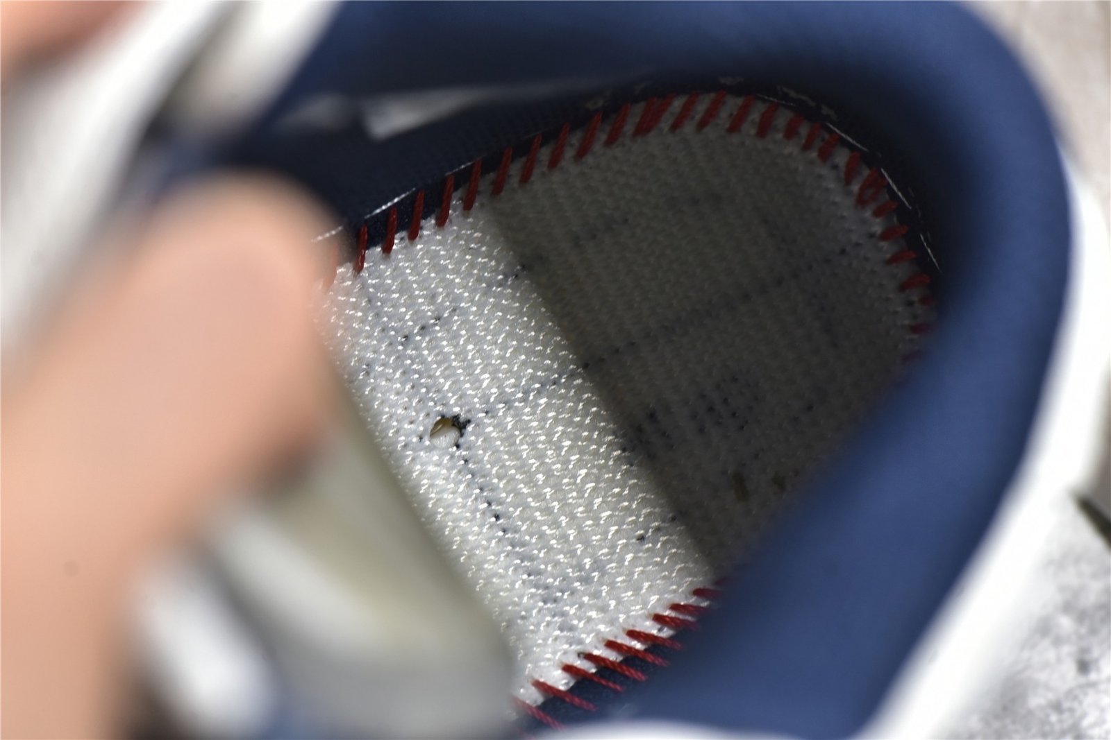 Nike AIR FORCE 1 07 MID MORE THAN X UNINTERRUPTED WHITE/NAVY BLUE/WHITE NU8802-303 – תמונה 3