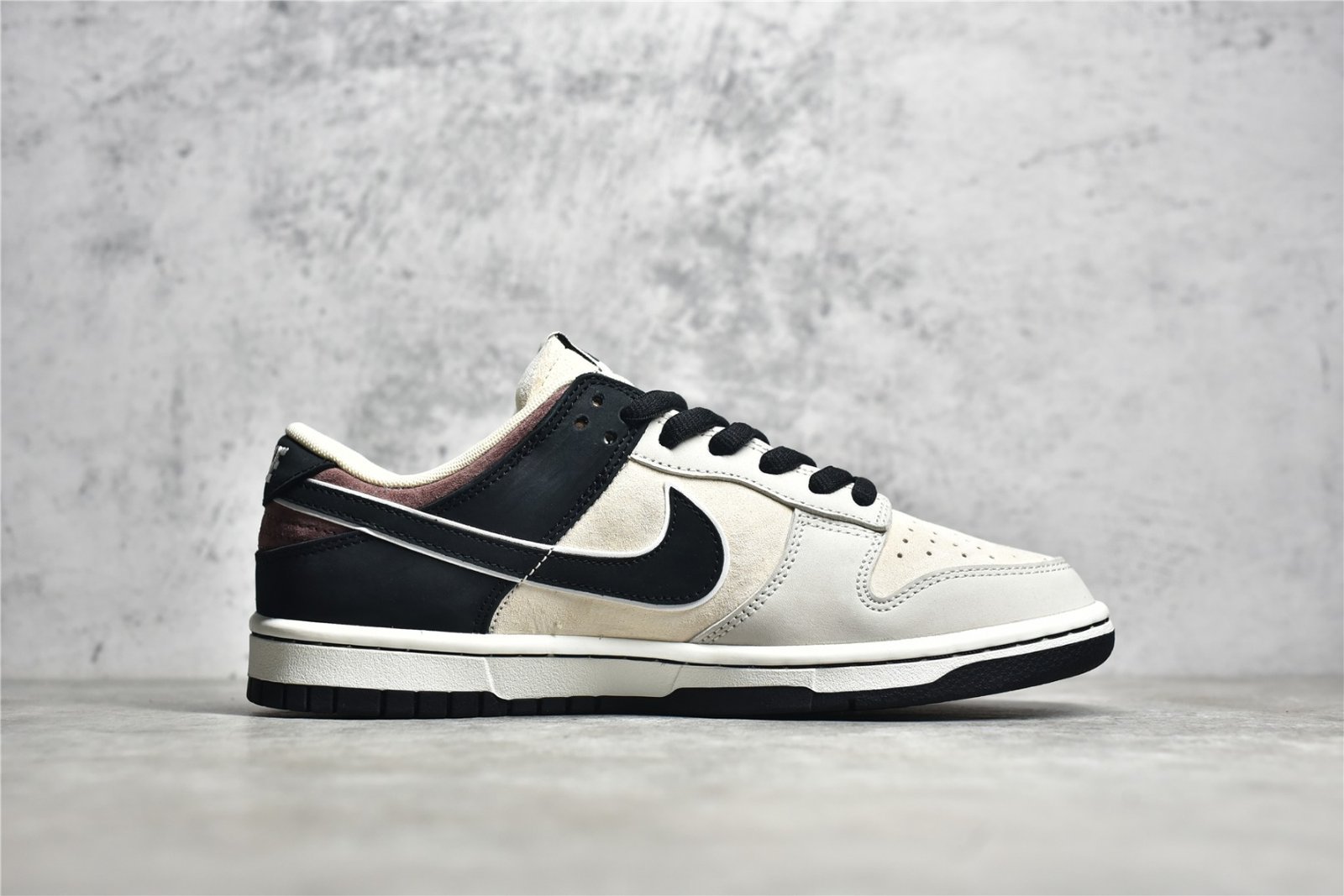 Nike SB DUNK LOW STEAMBOY OST X OTOMO KATSUHIRO BEIGE/BLACK/DARK BROWN LF0039-028 – תמונה 17