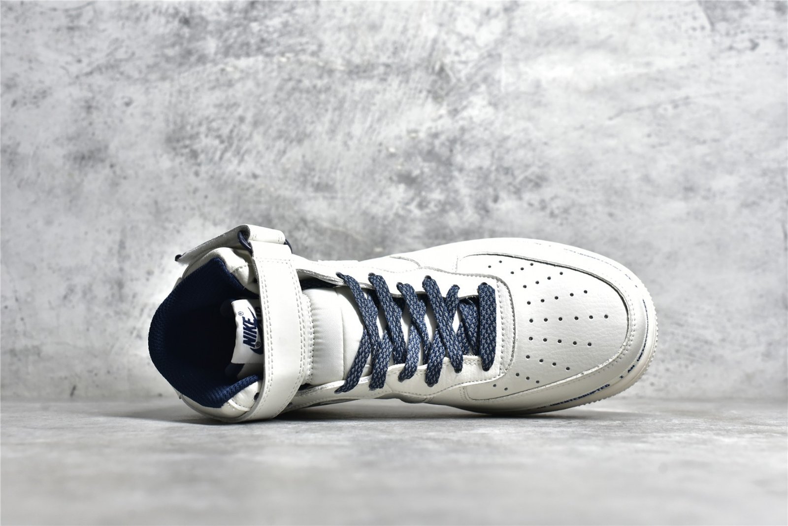 Nike AIR FORCE 1 07 MID MORE THAN X UNINTERRUPTED WHITE/NAVY BLUE/WHITE NU8802-303 – תמונה 16