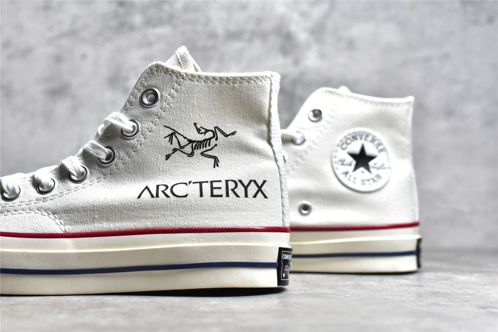 CONVERSE CHUCK TAYLOR ALL-STAR 70S HIGH X ARCHEOPTERYX WHITE/WHITE/EGRET 162056C – תמונה 13