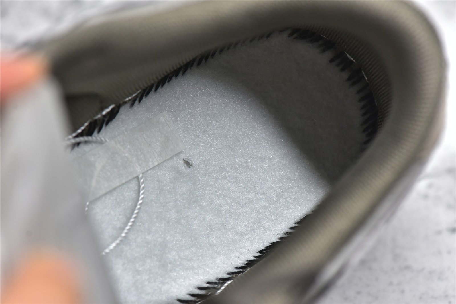 Nike SB DUNK LOW STEAMBOY OST X OTOMO KATSUHIRO WHITE/BROWN/WHITE LF0039-001 – תמונה 3