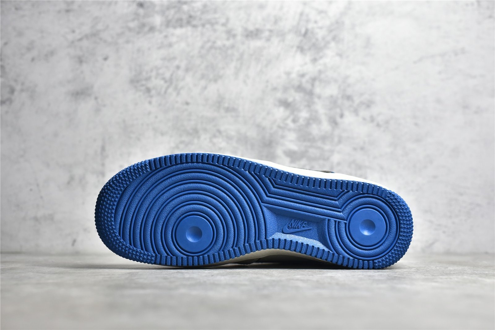 Nike AIR FORCE 1 LOW DAREDEVIL BEIGE/ROYAL BLUE/BLACK AL2236-300 – תמונה 13