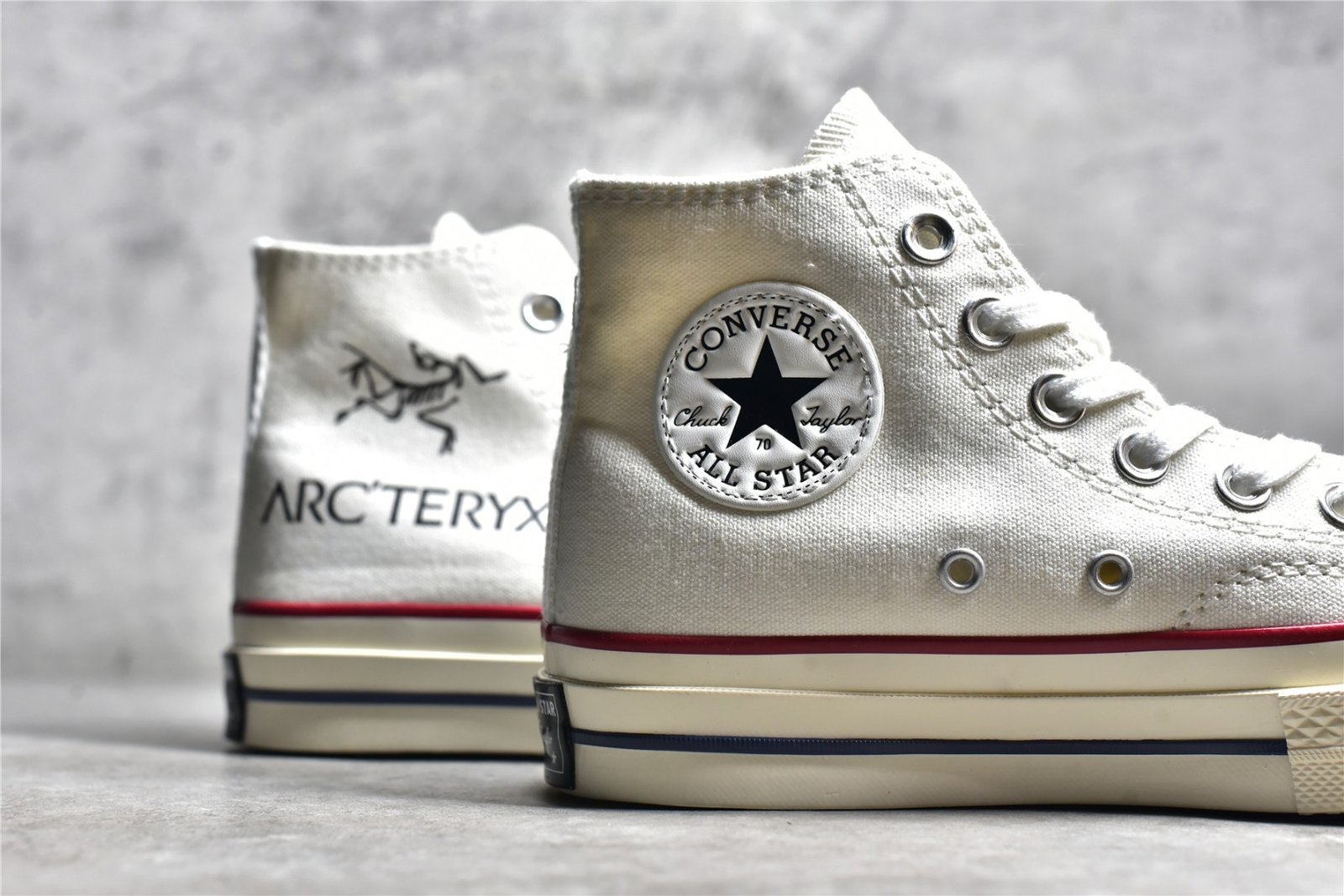 CONVERSE CHUCK TAYLOR ALL-STAR 70S HIGH X ARCHEOPTERYX WHITE/WHITE/EGRET 162056C – תמונה 11