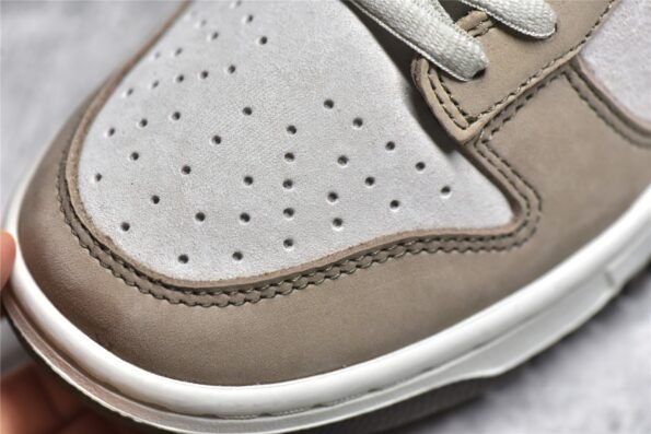 ⁦Nike SB DUNK LOW STEAMBOY OST X OTOMO KATSUHIRO BROWN/LIGHT KHAKI/WHITE LF0039-020⁩ – תמונה ⁦9⁩