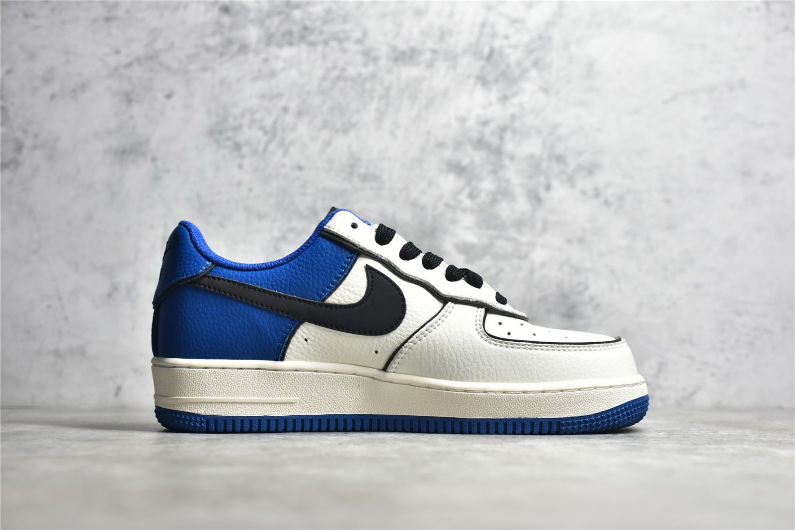 Nike AIR FORCE 1 LOW DAREDEVIL BEIGE/ROYAL BLUE/BLACK AL2236-300 – תמונה 14