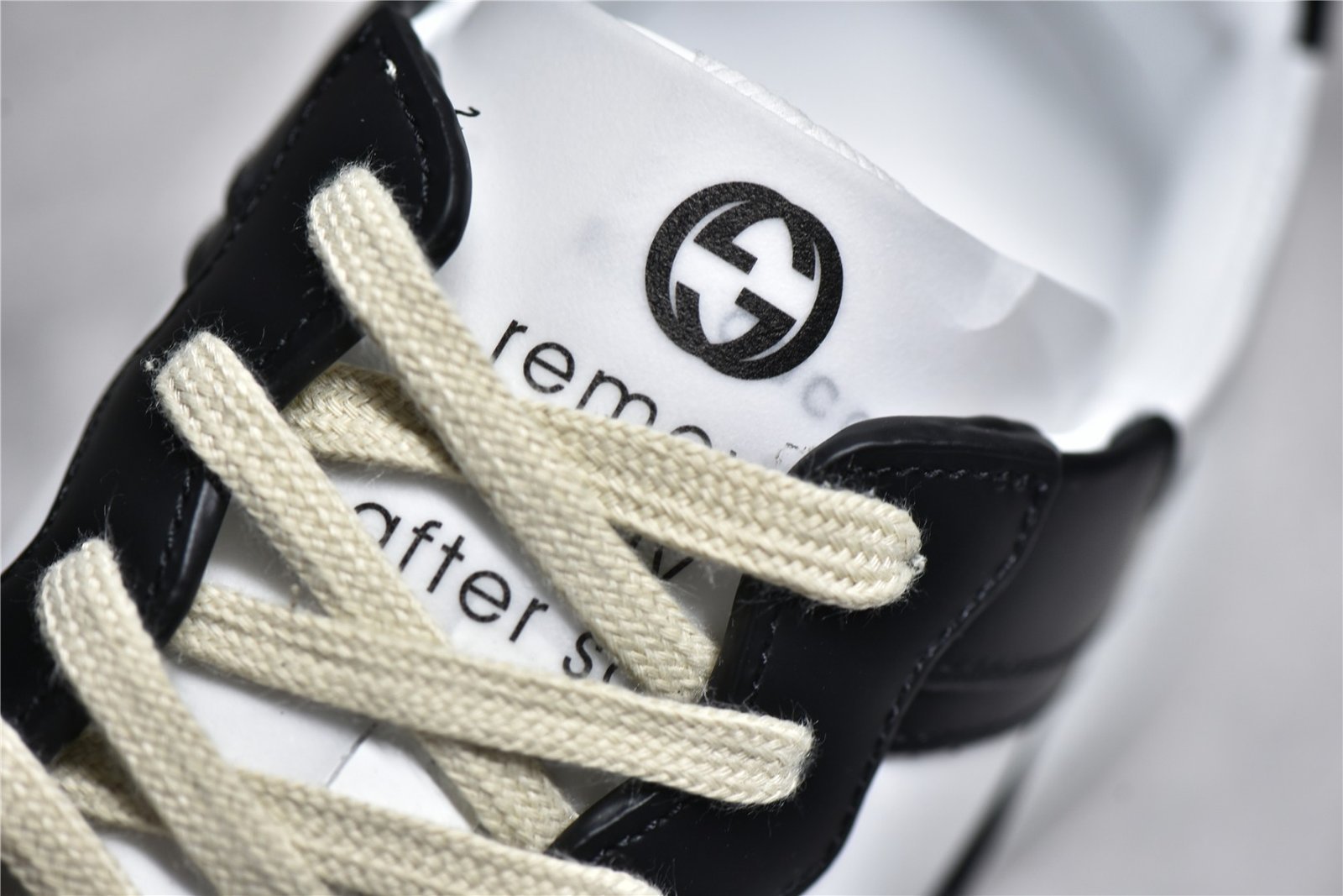 GUCCI RHYTON VINTAGE TRAINER SNEAKER WHITE/BLACK – תמונה 8