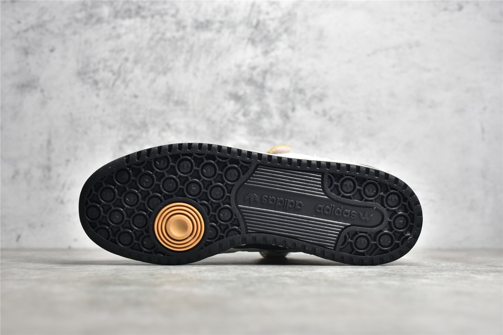 Adidas FORUM 84 LOW CLOUD WHITE/CORE BLACK/CLOUD WHITE HR2007 – תמונה 15