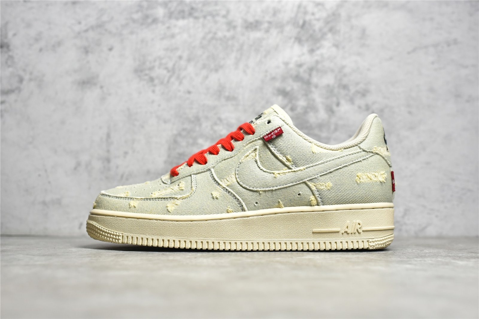 Nike LEVIS X AIR FORCE 1 LOW 07 DENIM UNIVERSITY RED VI6396 158