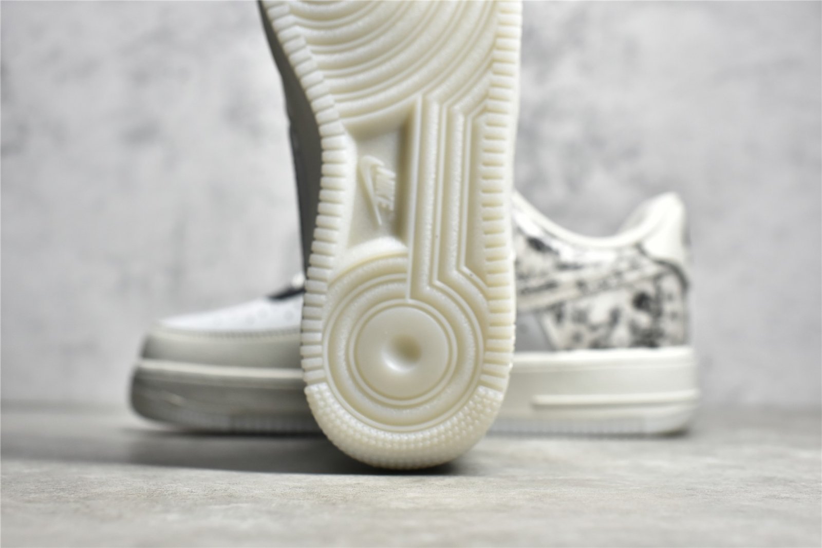 Nike AIR FORCE 1 LOW 07 EMPTY CITY PLAN WHITE/BEIGE/BLACK ZG0088-802 – תמונה 12