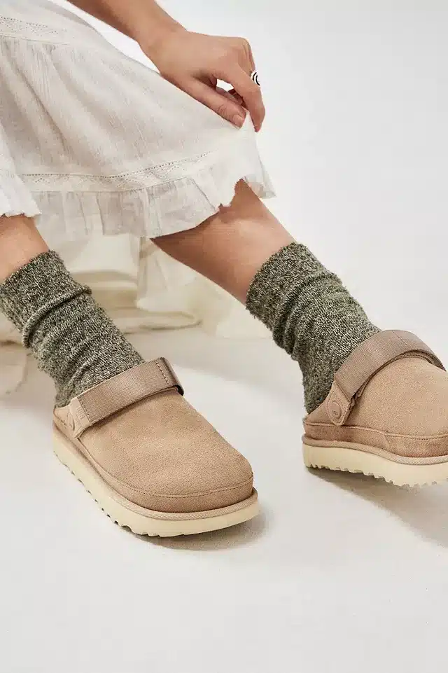 סנדלי האג Ugg Goldencoast Clog – הטרנד שכולם מדברים עליו! UGG | ShoeSale