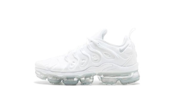 Nike Air Vapormax Plus - הנעל שמשלבת אופנה וסטייל NIKE | ShoeSale