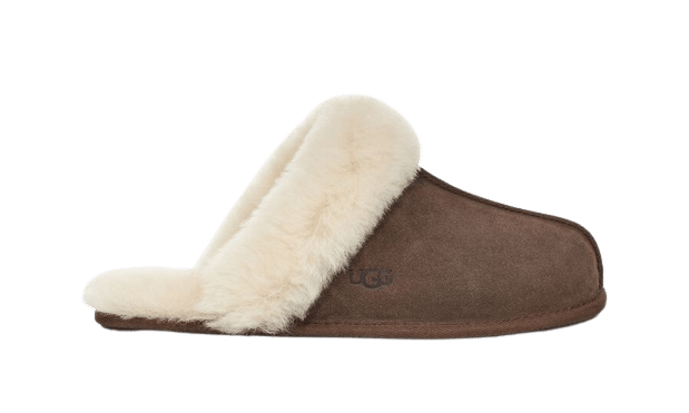 Scuffette II Dark Brown - נעלי UGG שהן חובה לכל חובבת אופנה UGG | ShoeSale
