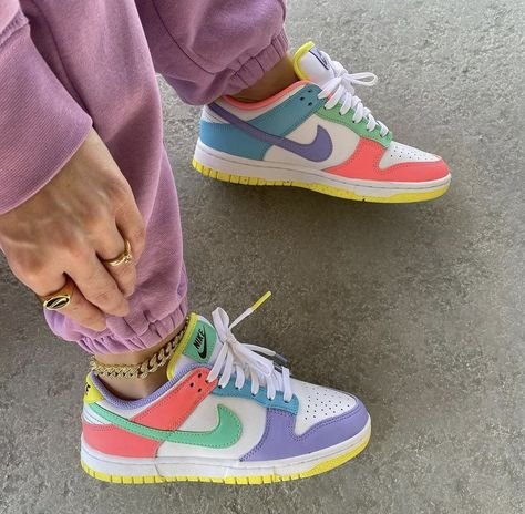 Dunk Low Se Easter - הסניקרס המושלמות לאופנת אביב NIKE | ShoeSale