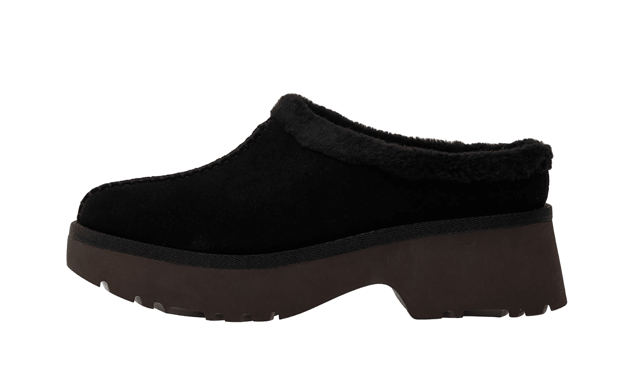 גלה את נעלי האג פלטפורמה UGG New Heights Cozy Clog Black – האופנה בסטייל שאין לו תחליף! UGG | ShoeSale