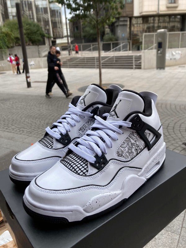 Air Jordan 4 Diy - הטרנד שכבש את עולם האופנה! AIR JORDAN | ShoeSale