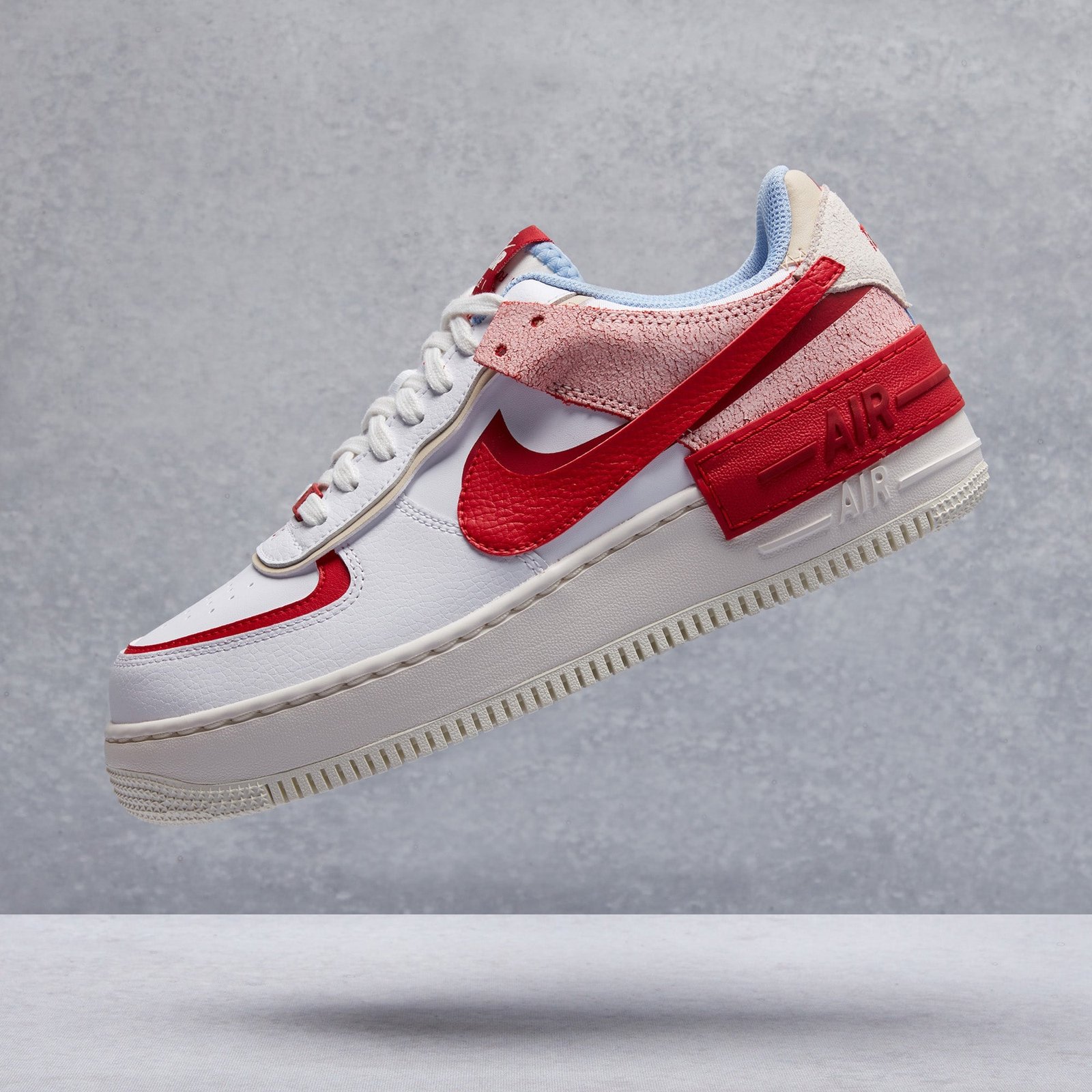 נעלי Air Force 1 Shadow Cracked Leather – האופנה ששובה את הלב NIKE | ShoeSale