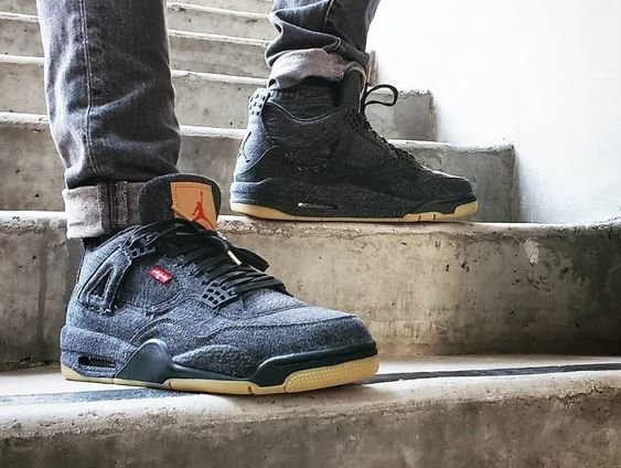 Air Jordan 4 Retro Levi's Black - הנעל שתשדרג את הסטייל שלך! AIR JORDAN | ShoeSale