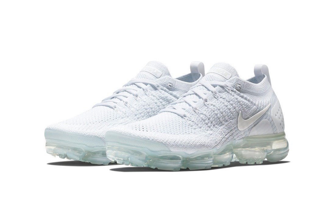 Nike Air Vapormax 2 White - הצעד הראשון בדרך לסטייל מושלם! NIKE | ShoeSale