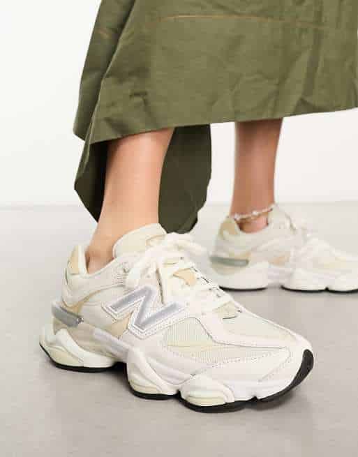 New Balance 9060 Lunar New Year - סניקרס שהן אמירה אופנתית NEW BALANCE | ShoeSale