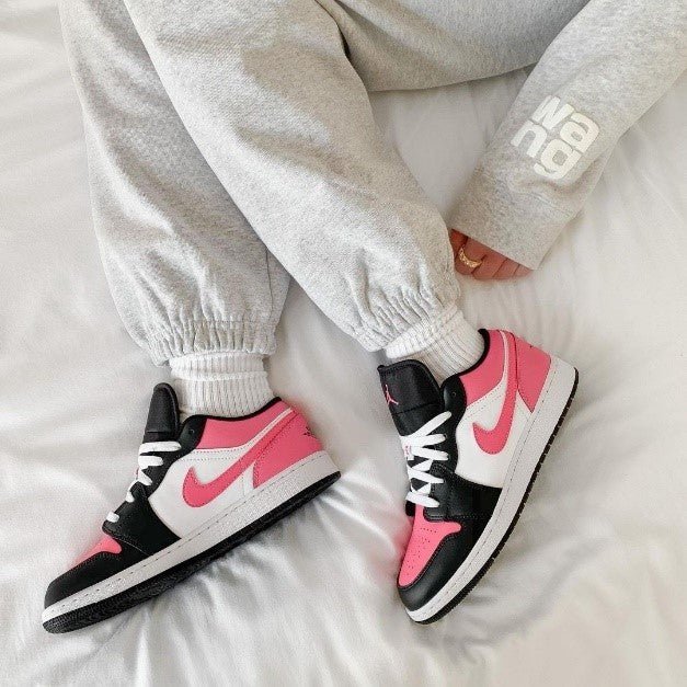 Air Jordan 1 Low Pinksicle - סניקרס שישדרגו כל הופעה AIR JORDAN | ShoeSale