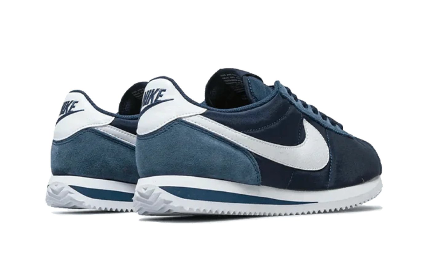 Nike Cortez Nylon Midnight Navy White – נייק קורטז: האופנה שלך מתחילה כאן NIKE | ShoeSale