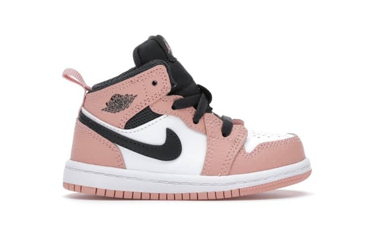Air Jordan 1 Mid Kids Pink Quartez - הסניקרס של המילה האחרונה באופנה! JORDAN KIDS | ShoeSale