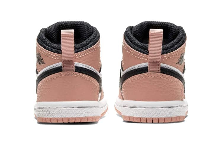 Air Jordan 1 Mid Kids Pink Quartez - הסניקרס של המילה האחרונה באופנה! JORDAN KIDS | ShoeSale