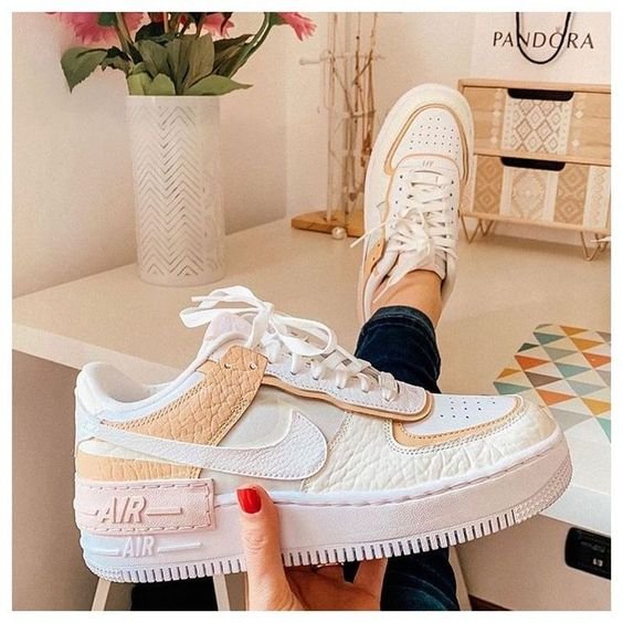 התרגשות חדשה עם Air Force 1 Shadow Spruce – תמצאו את הסטייל שלכם ב-ShoeSale! NIKE | ShoeSale