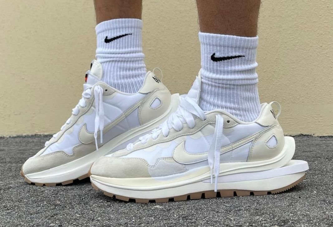 נעלי Vaporwaffle Sacai Sail Gum - אייקון הסגנון שלך NIKE | ShoeSale