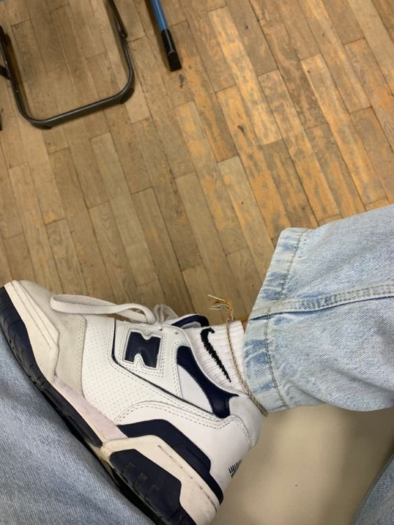 New Balance 550 Navy Blue - חזרה לסטייל עם נוחות שאין שנייה לה NEW BALANCE | ShoeSale