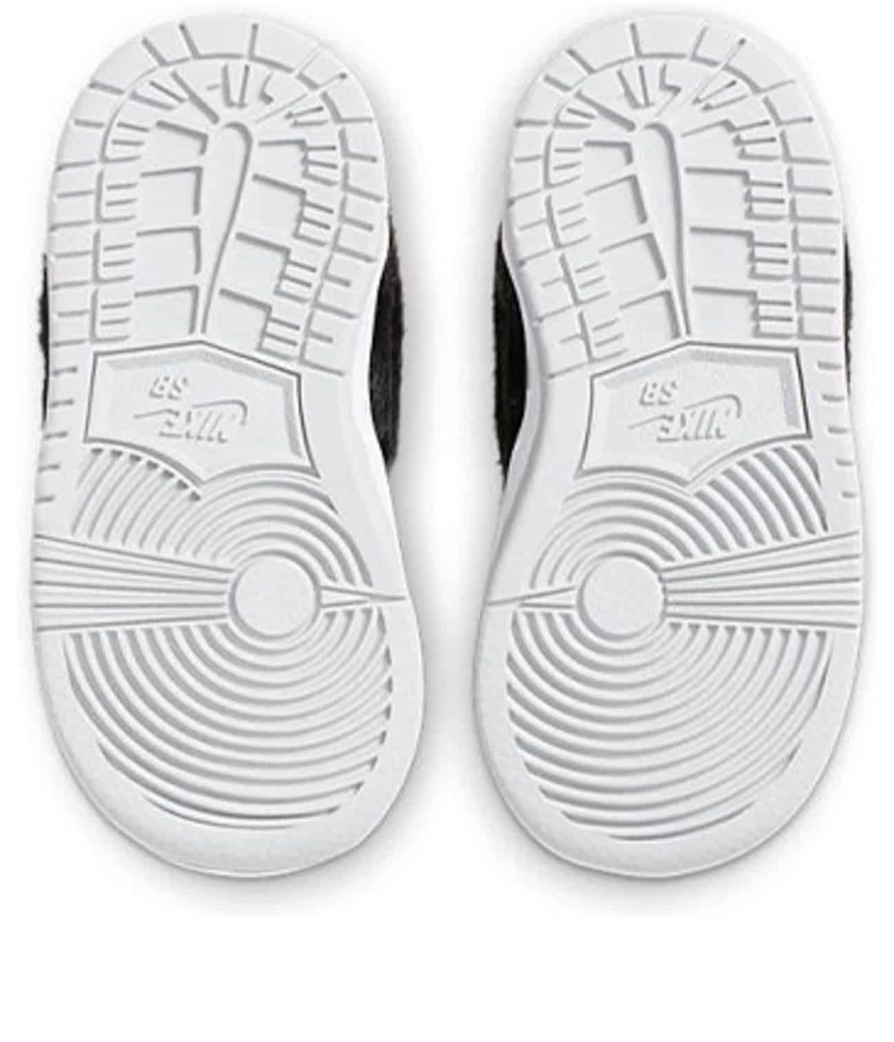 Nike Dunk Low Kids ‘BE@RBRICK’ - הסניקרס שכולם מדברים עליהן! KIDS | ShoeSale