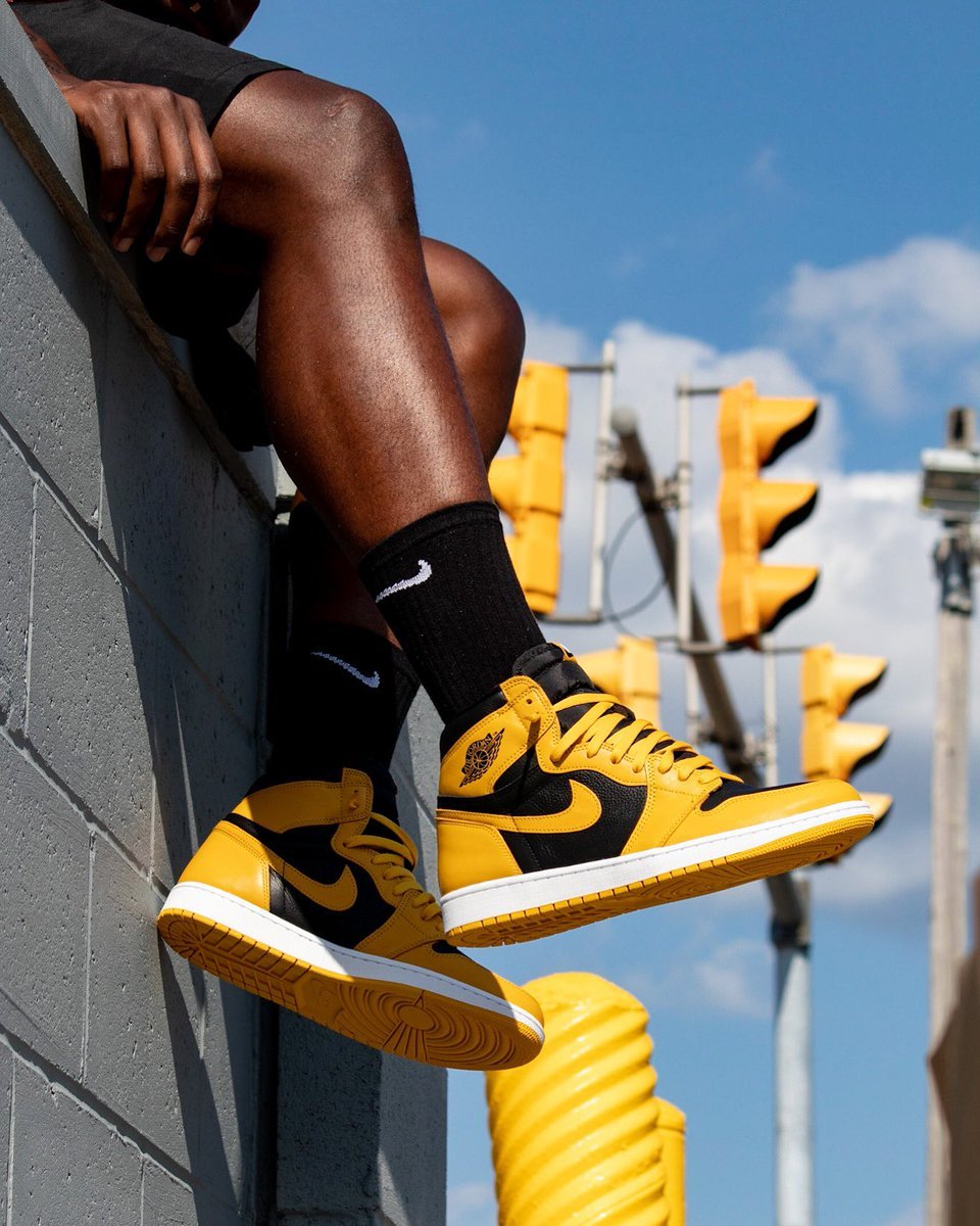 Air Jordan 1 High Og Pollen - סניקרס שמביאות את המשחק לרמה חדשה! AIR JORDAN | ShoeSale