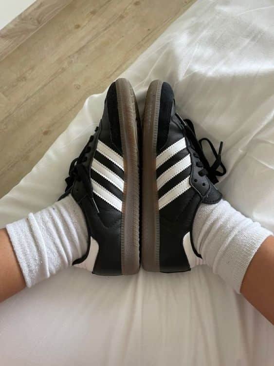 Adidas Samba Og Core Black - הטרנד האולטימטיבי בעולם הסניקרס! ADIDAS SAMBA | ShoeSale