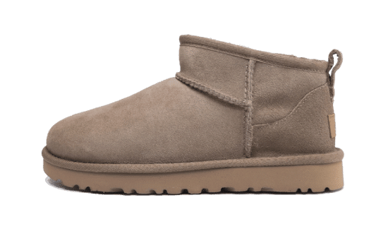 מגפי האג Ugg Classic Ultra Mini Antilope - הטרנד החם של העונה! UGG | ShoeSale