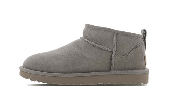מגפי האג Ugg Classic Ultra Mini Boot Goat - לעמוד בסטייל! UGG | ShoeSale