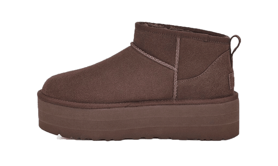 מגפי האג פלטפורמה Ugg Classic Ultra Mini Platform Chocolate - הטרנד הבא בסטייל שלך UGG | ShoeSale