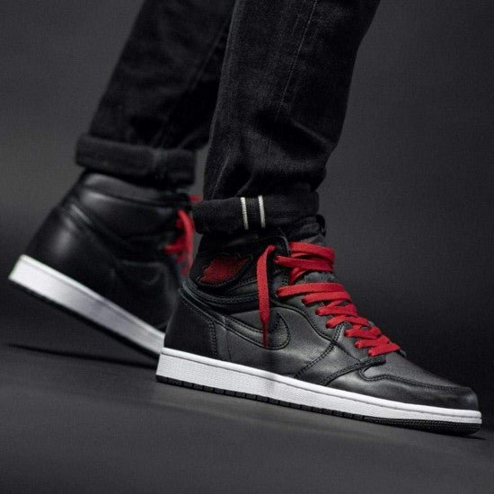 Air Jordan 1 Retro High Black Gym Red Black - הסניקרס שיגרמו לכולם להתענג על הסטייל שלך! AIR JORDAN | ShoeSale