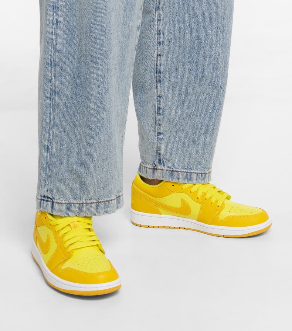 Air Jordan 1 Low Yellow Strike - הטרנד הבא בעולם האופנה! AIR JORDAN | ShoeSale