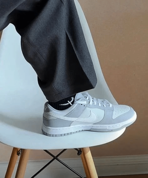 דאנק לואו טו טון גריי - תפסו את הטרנד של העונה! הדגמים החמים | ShoeSale