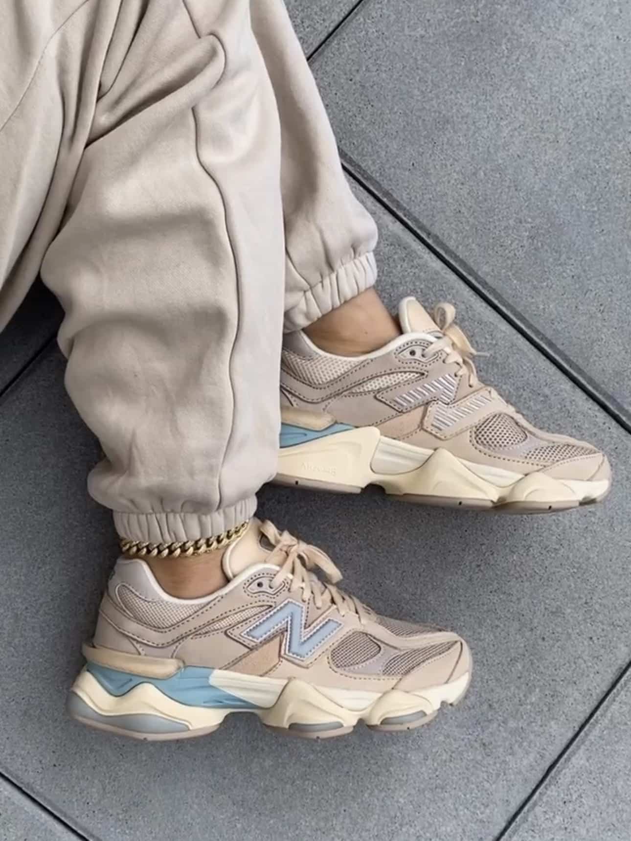 New Balance 9060 Ivory - סניקרס אופנתיות שלא תרצו לפספס! NEW BALANCE | ShoeSale
