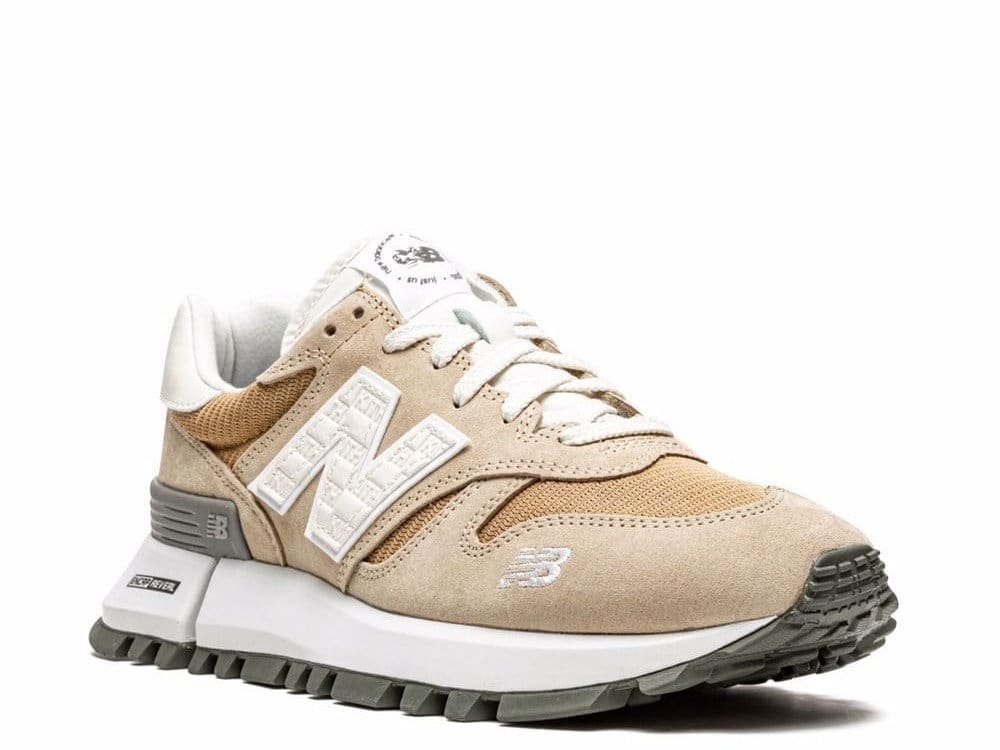 סניקרס New Balance 1300 “KITH 10th Anniversary” – סטייל ואיכות בראש הסניקרס! NEW BALANCE | ShoeSale