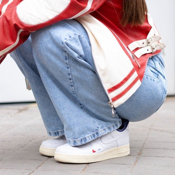 הכירו את Air Force 1 Low Kith Paris - הטרנד הבא באופנה! NIKE | ShoeSale