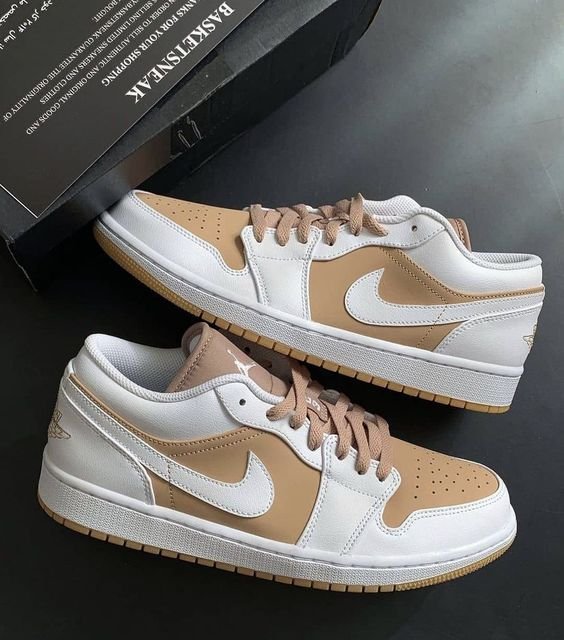 Air Jordan 1 Low Tan Gum – הסניקרס שמגדירות אופנה AIR JORDAN | ShoeSale