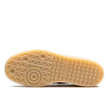 עצבו את הסטייל שלכם עם Adidas Sambae Black White Gum - עכשיו ב-ShoeSale! ADIDAS SAMBA | ShoeSale