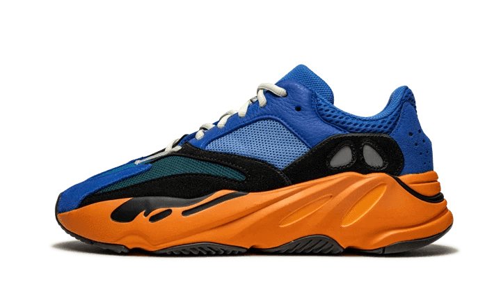Yeezy 700 Bright Blue – הטרנד שמשדרג את הסטייל שלך! Yeezy 700 | ShoeSale