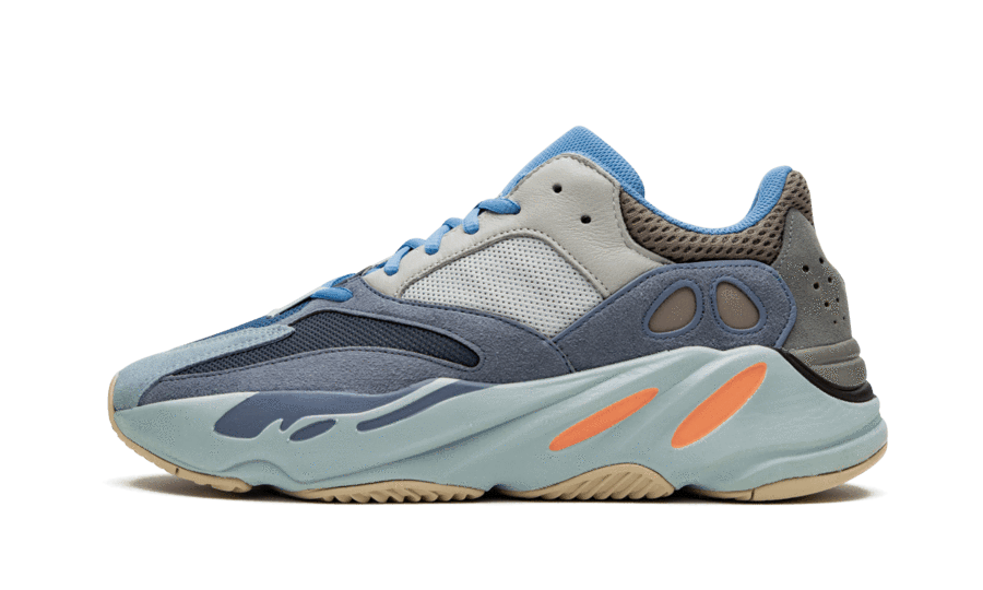 Yeezy 700 Carbon Blue - הטרנד החם של הקיץ! Yeezy 700 | ShoeSale