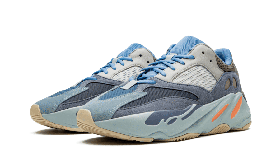 Yeezy 700 Carbon Blue - הטרנד החם של הקיץ! Yeezy 700 | ShoeSale